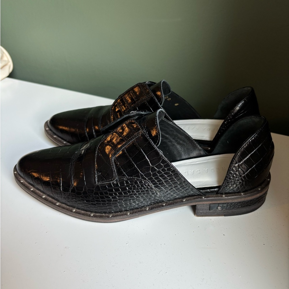 Freda Salvador Black Crocodile Embossed Loafers